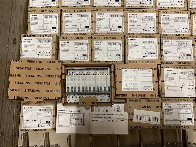 Partij siemens installatiemateriaal - afbeelding 8 van  10