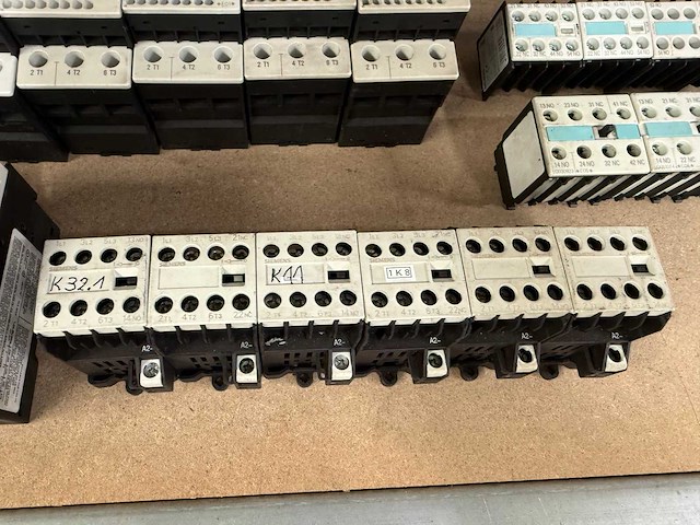 Partij siemens sirius/simatic besturingscomponenten - afbeelding 5 van  10