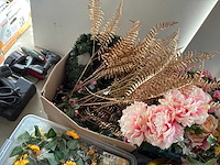 Partij sierbloemen - afbeelding 5 van  7