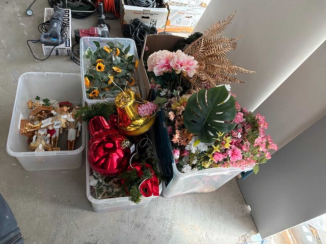 Partij sierbloemen - afbeelding 7 van  7