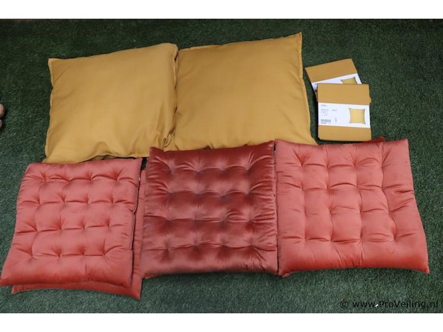 Partij sierkussens & kussenhoezen - afbeelding 1 van  4