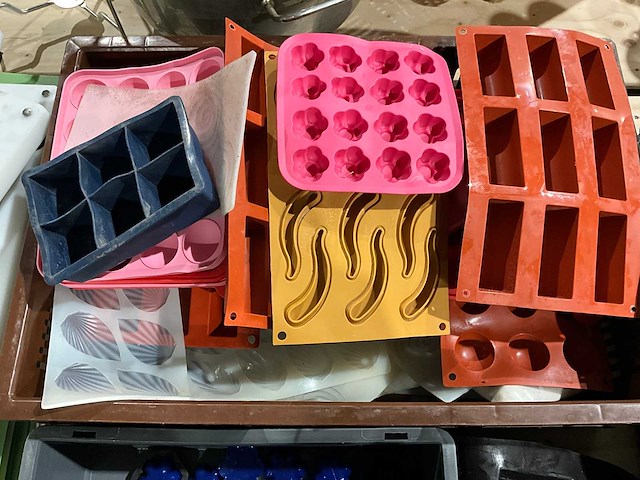 Partij siliconen bakvormen - afbeelding 3 van  4