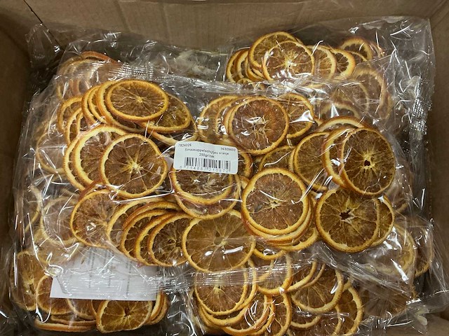 Partij sinaasappelschijfjes oranje 250gr per zak (144x) - afbeelding 1 van  3