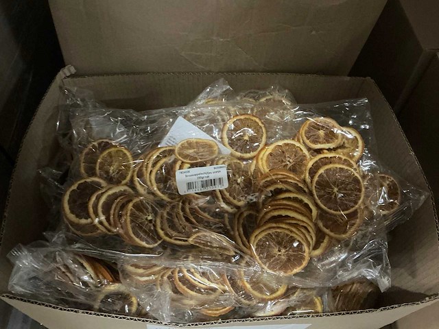 Partij sinaasappelschijfjes oranje 250gr/zak (202x) - afbeelding 1 van  4