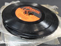 Partij singles - afbeelding 4 van  5