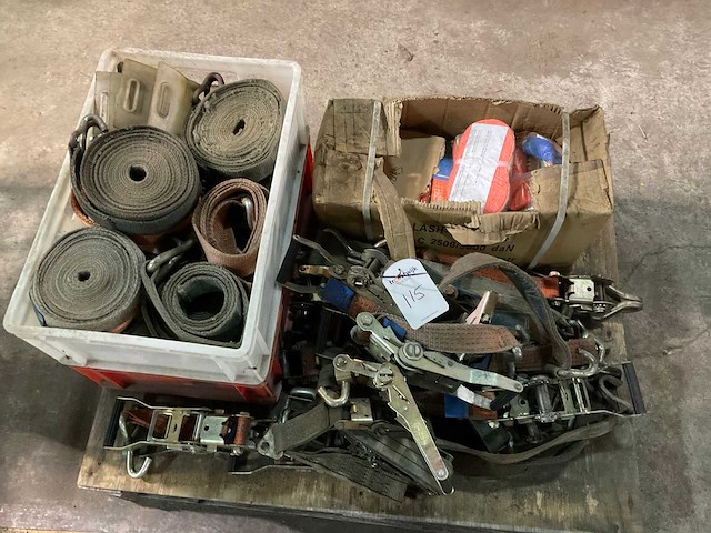 Partij sjorbanden en ratels - afbeelding 1 van  2