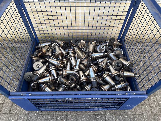 Partij sk 50 frees gereedschap houders - afbeelding 1 van  4