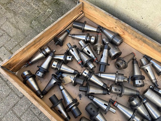 Partij sk-50 frees gereedschap houders - afbeelding 2 van  3