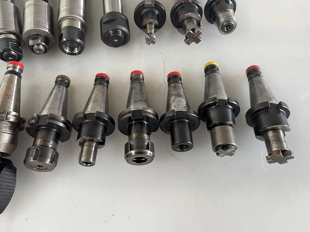 Partij sk40 freeshouders - 15 stuks - freesgereedschap - afbeelding 8 van  8