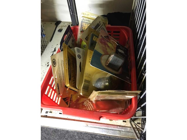 Partij skeelers en accessoires - afbeelding 2 van  10