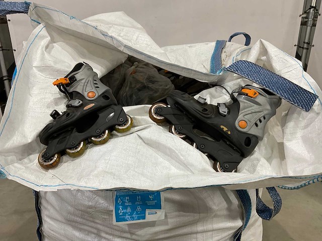 Partij skeelers - afbeelding 3 van  7