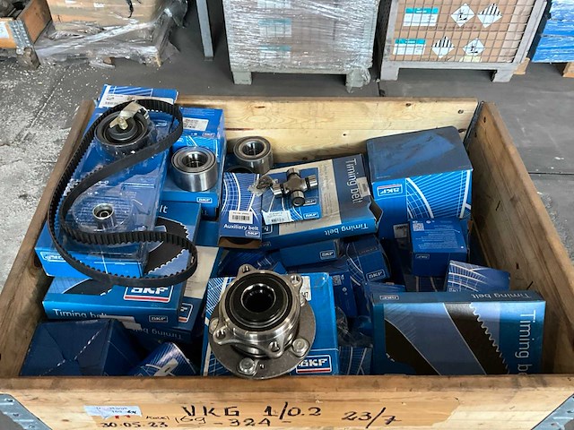 Partij skf auto/ motor onderdelen - afbeelding 2 van  6