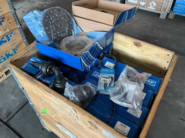 Partij skf auto/ motor onderdelen - afbeelding 1 van  7