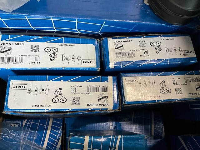 Partij skf auto/ motor onderdelen - afbeelding 6 van  7
