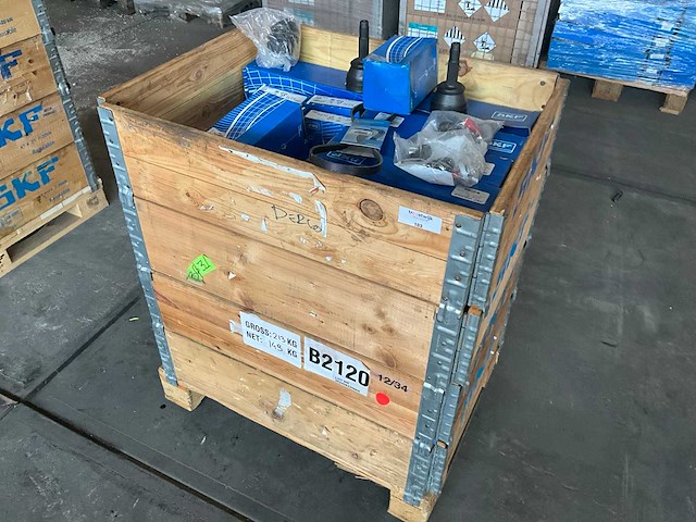 Partij skf auto/ motor onderdelen - afbeelding 7 van  7