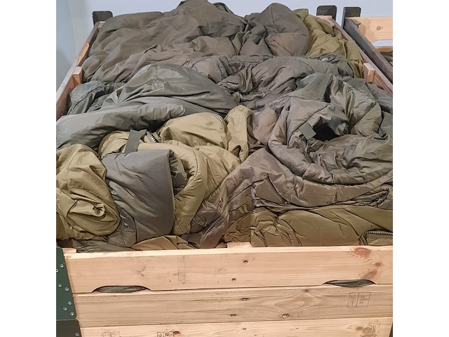 Partij slaapzakken - afbeelding 3 van  5