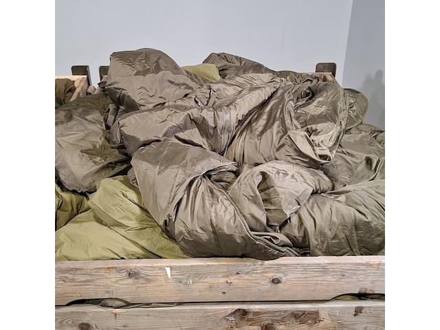 Partij slaapzakken - afbeelding 3 van  5