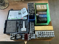 Partij slagletters en slagcijfers - afbeelding 1 van  4