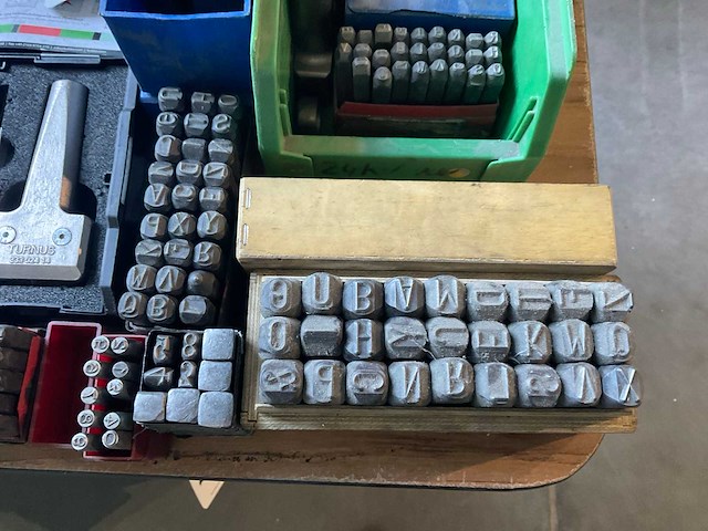 Partij slagletters en slagcijfers - afbeelding 3 van  4