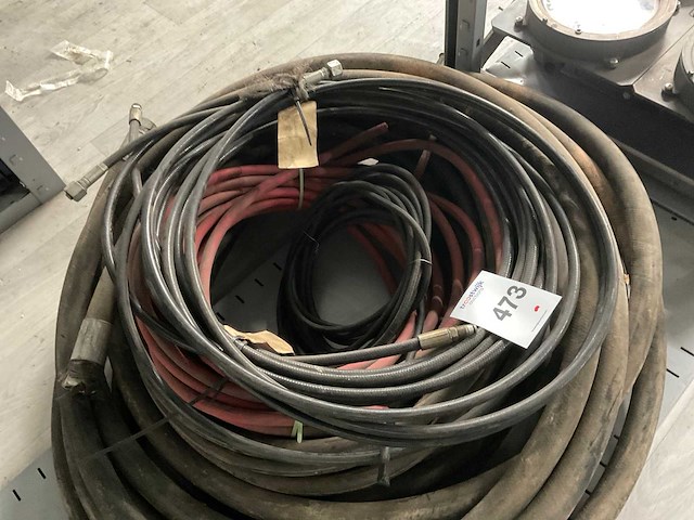 Partij slangen en kabels - afbeelding 2 van  2