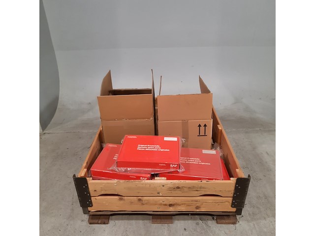 Partij slangen en klemmen - afbeelding 1 van  8