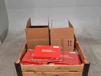 Partij slangen en klemmen - afbeelding 1 van  8