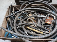 Partij slangen o.a. hansa-flex hydrauliekslang en 856 4sp 19 - afbeelding 2 van  8