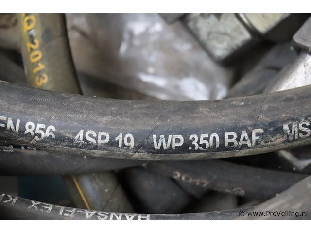 Partij slangen o.a. hansa-flex hydrauliekslang en 856 4sp 19 - afbeelding 7 van  8