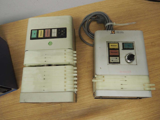 Partij slangen pompen (ika pa digital / ismatec ips & ip-4) - afbeelding 10 van  11