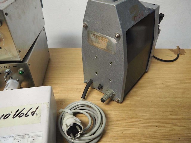 Partij slangen pompen (peristaltic pumps) (ivec / gilson / verder) - afbeelding 4 van  16