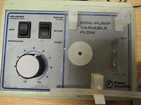 Partij slangen pompen (peristaltic pumps) (ivec / gilson / verder) - afbeelding 8 van  16