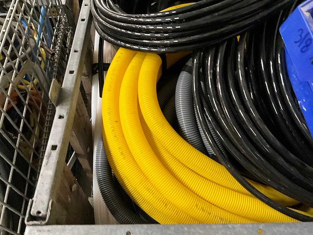 Partij slangen - afbeelding 2 van  4