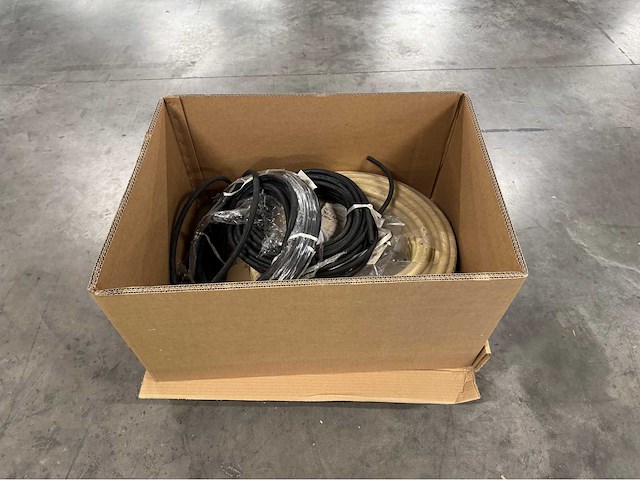 Partij slangen/kabels (25kg) - afbeelding 2 van  5