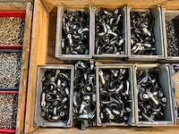 Partij slangklemmen en bevestigingsmateriaal - afbeelding 2 van  4