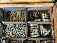 Partij slangklemmen, koppelingen en bevestigingsmateriaal - afbeelding 3 van  5