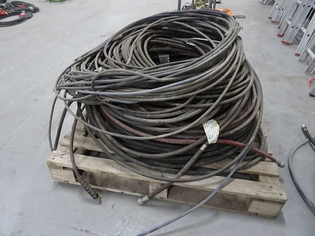 Partij slangwerk - afbeelding 3 van  3