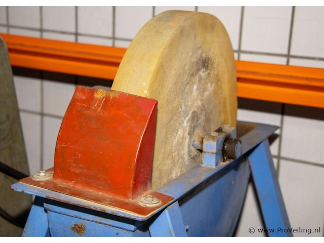 Partij slijpmachines - afbeelding 5 van  5