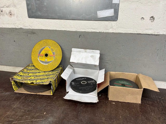 Partij slijpschijven - afbeelding 1 van  9