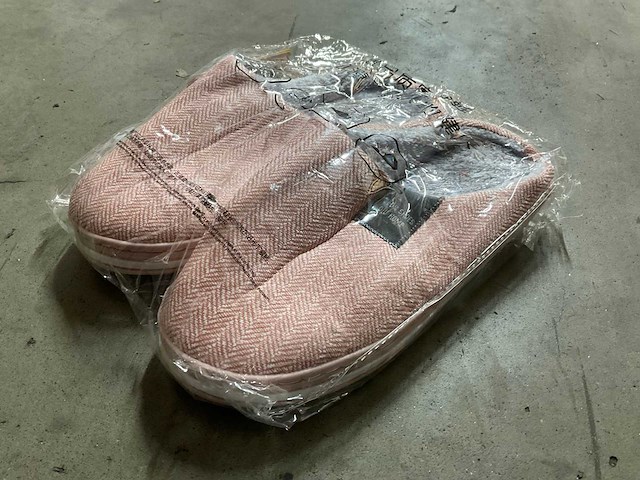 Partij sloffen - afbeelding 2 van  3