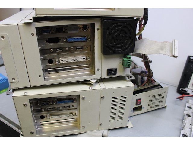 Partij sloop elektronica - afbeelding 8 van  11