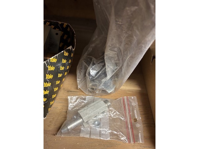 Partij sloten - afbeelding 8 van  19