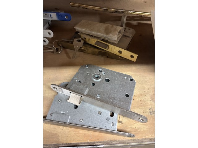 Partij sloten - afbeelding 13 van  19