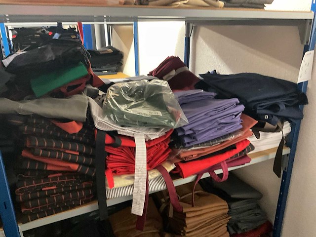 Partij sloven - afbeelding 17 van  25