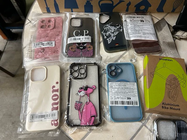 Partij smartphone hoesjes en accessoires w.o. selencia, imoshion - afbeelding 4 van  11