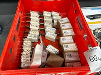 Partij smeltzekeringen - afbeelding 1 van  5