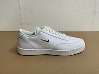 Partij sneakers en werkschoenen - afbeelding 13 van  30