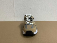 Partij sneakers en werkschoenen - afbeelding 23 van  30