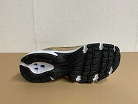 Partij sneakers en werkschoenen - afbeelding 28 van  30