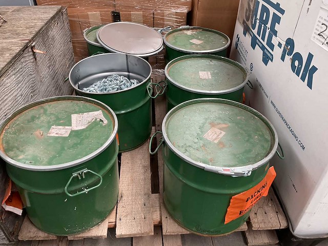 Partij sneeuwkettingen - afbeelding 1 van  3