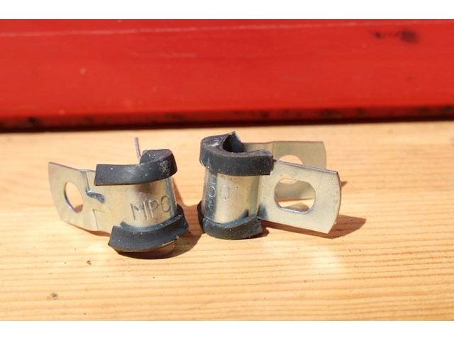 Partij snoerclips (p-clips) ca 7500 gram - afbeelding 9 van  9